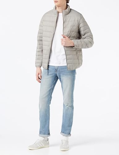 AeroLite™ Lightweight Puffer Jacket — Warm, Wind-Resistant Winter Layer